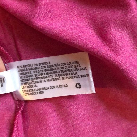 Pink Scoop Neck T-shirt Sz. L Rayon Cool Feel - Picture 5 of 5
